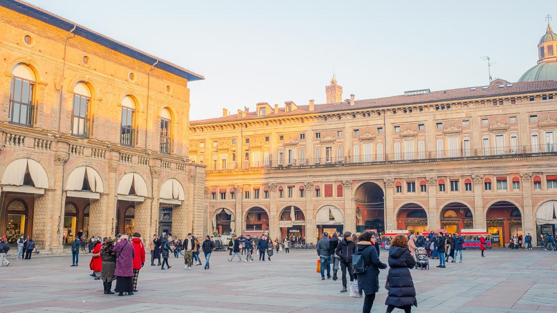Апартаменты Piazza Grande - Italian Homing Болонья Экстерьер фото
